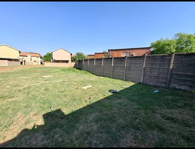 100M² VACANT LAND FOR SALE IN VANDERBIJLPARK CW 5